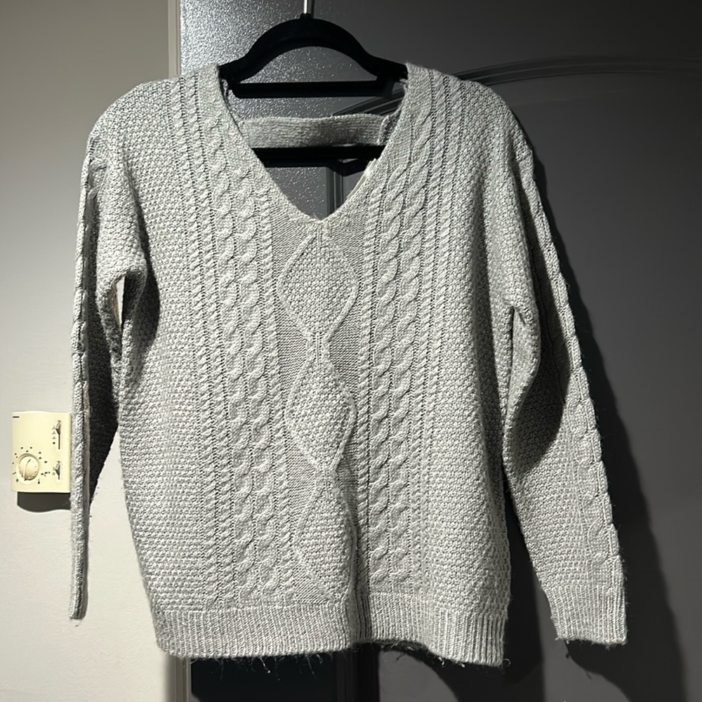 Grey sweater